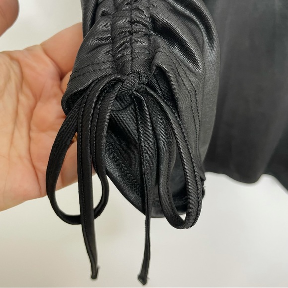 JLO Sheen Ruched Black Shiny Top XXL - Picture 6 of 11